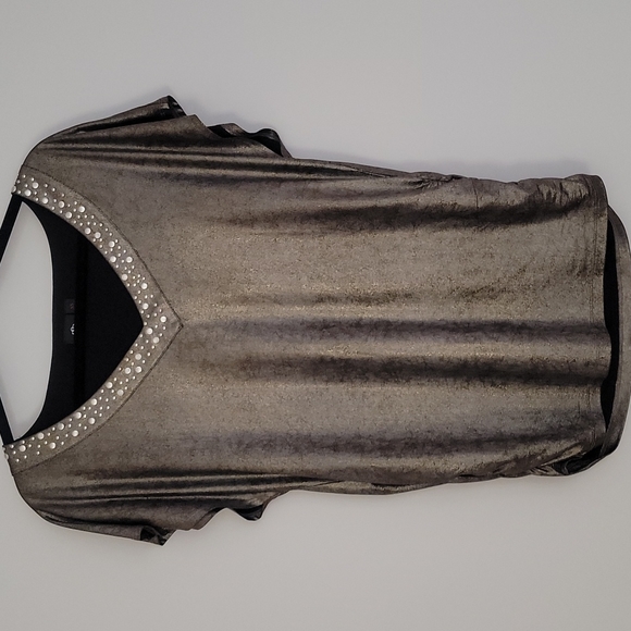 Rock & Republic Metallic Look Studded Top - Picture 2 of 11